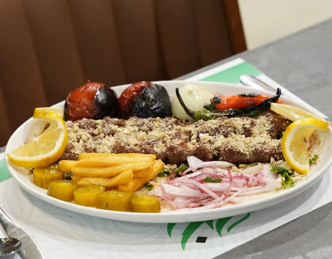 كباب لحم بالمكسرات